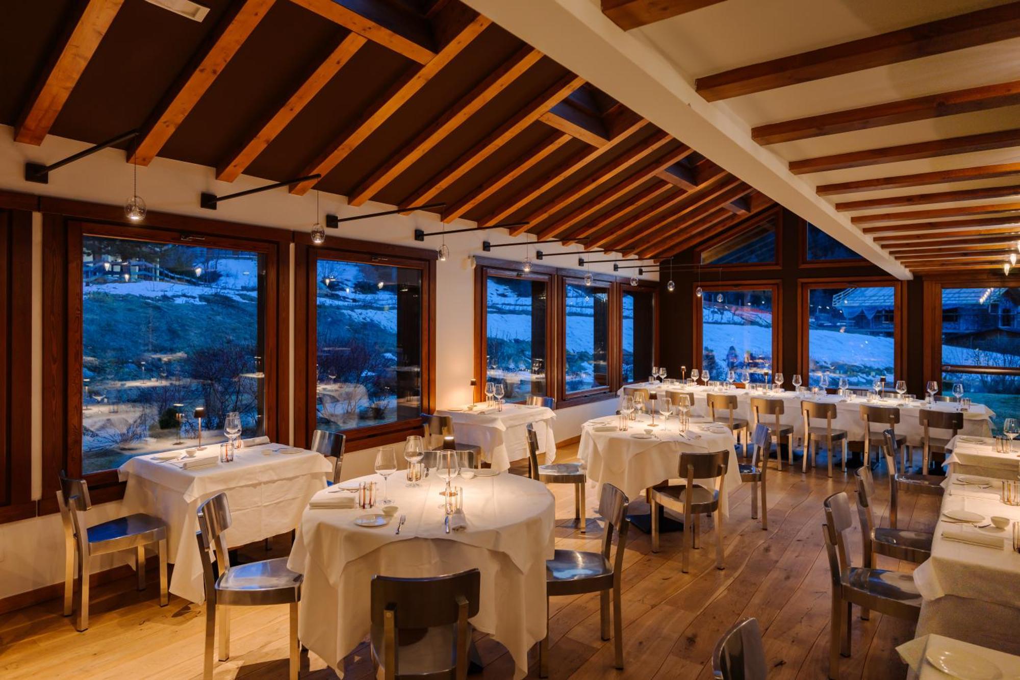 Montana Lodge & Spa, By R Collection Hotels La Thuile Exteriör bild