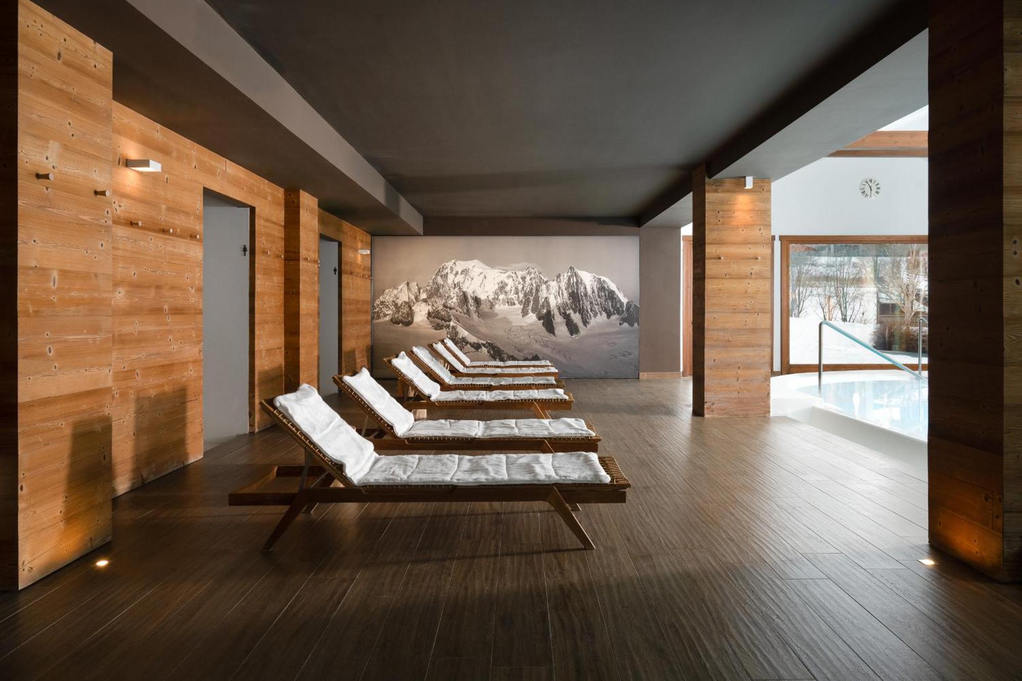 Montana Lodge & Spa, By R Collection Hotels La Thuile Exteriör bild