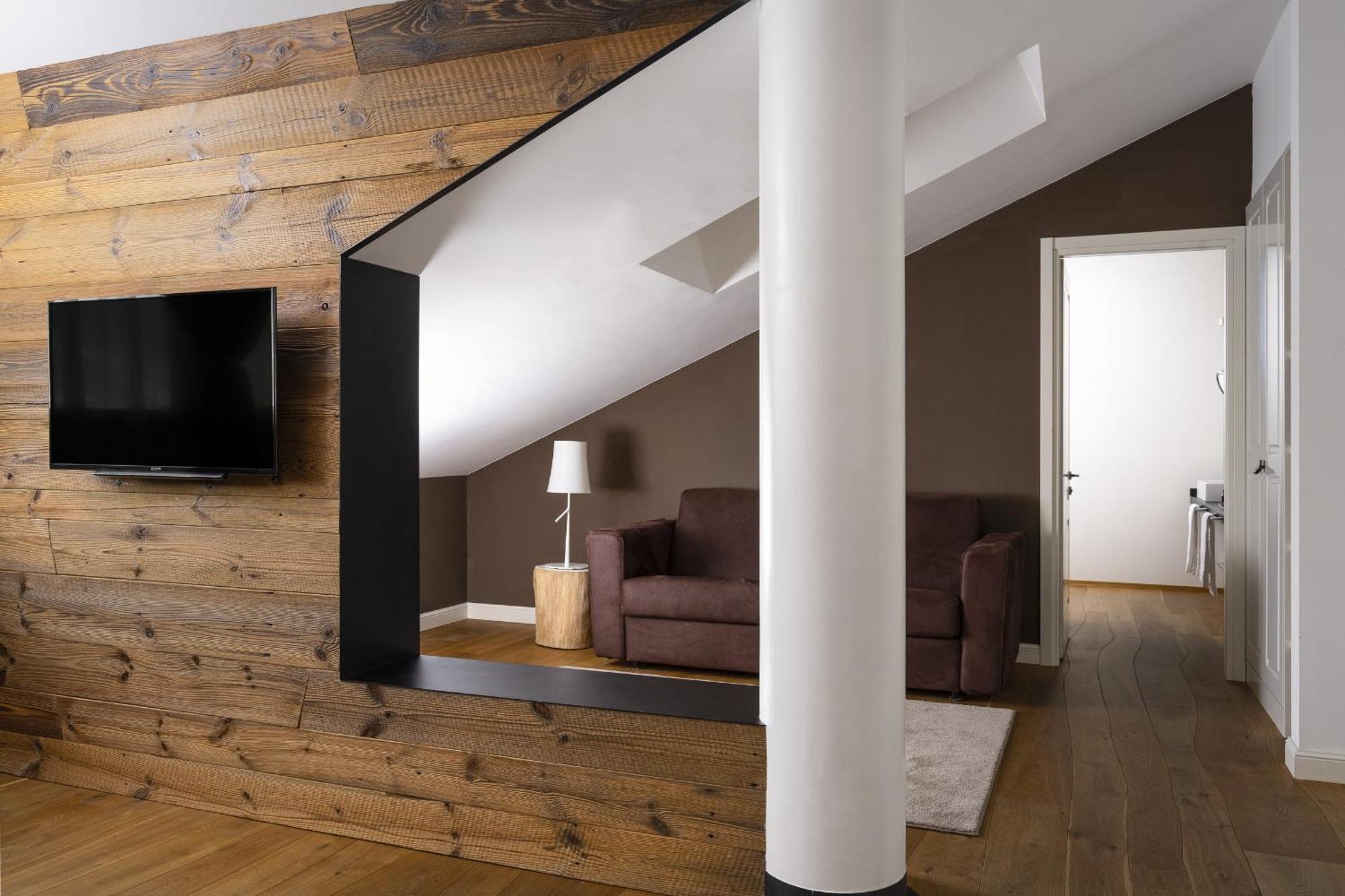 Montana Lodge & Spa, By R Collection Hotels La Thuile Exteriör bild
