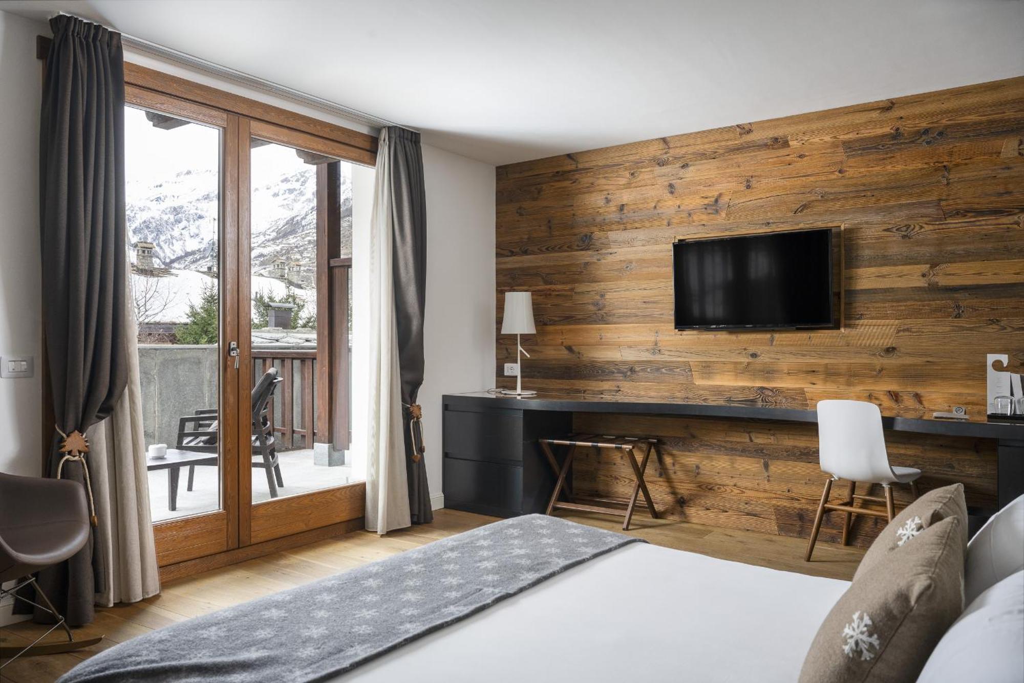 Montana Lodge & Spa, By R Collection Hotels La Thuile Exteriör bild